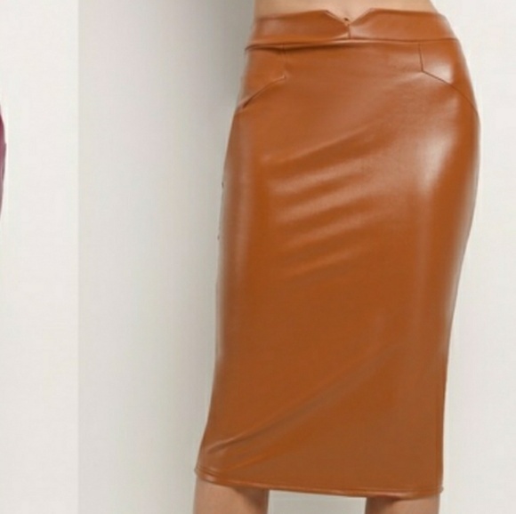Vegan Leather Pencil Skirt (coffee) - Picture 4 of 13